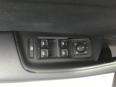 Volkswagen Passat 2.0 tdi scr Business 150cv dsg (10)