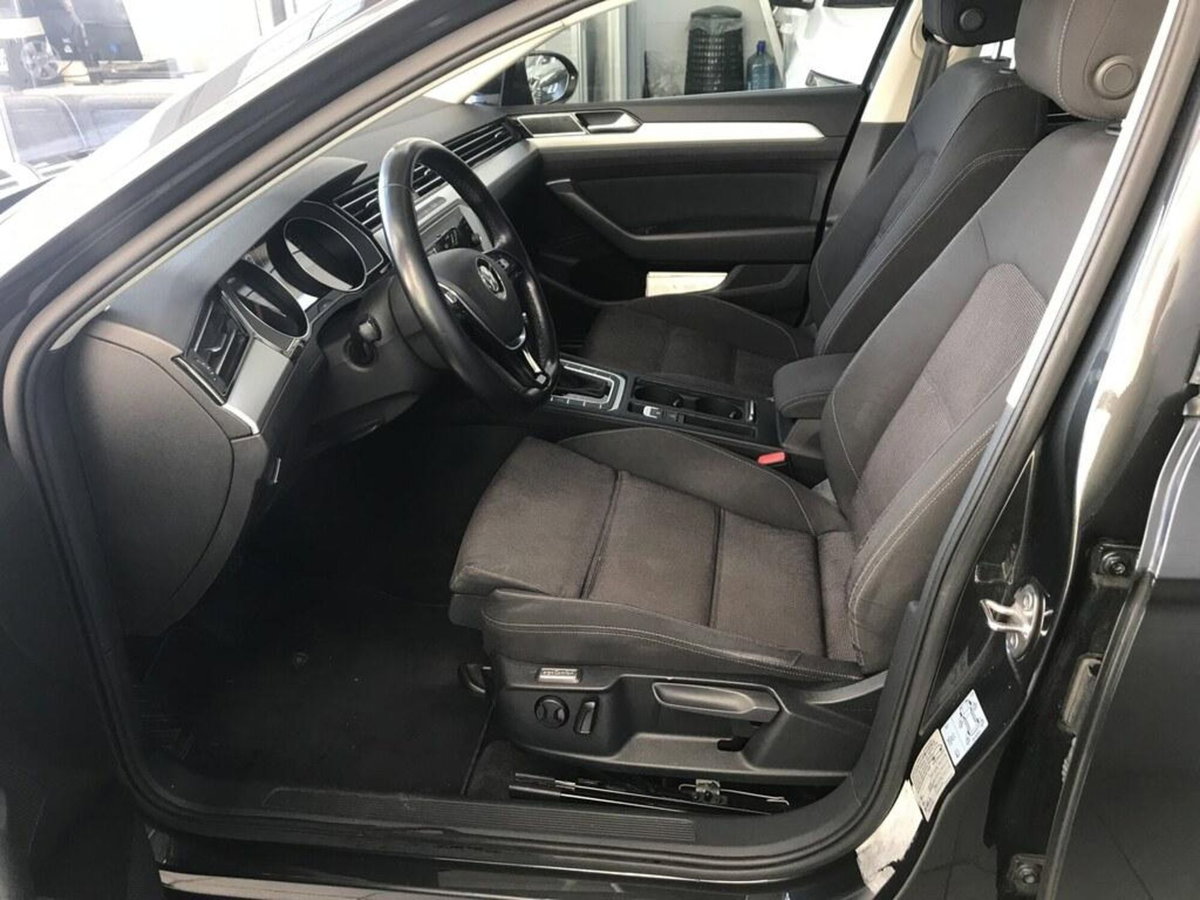 Volkswagen Passat 2.0 tdi scr Business 150cv dsg (12)