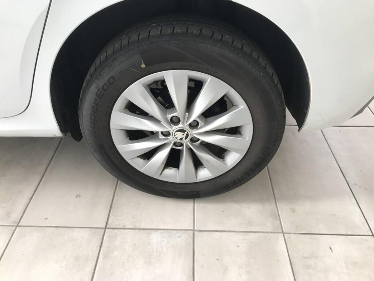 Skoda Kamiq 1.0 G-Tec Ambition (14)