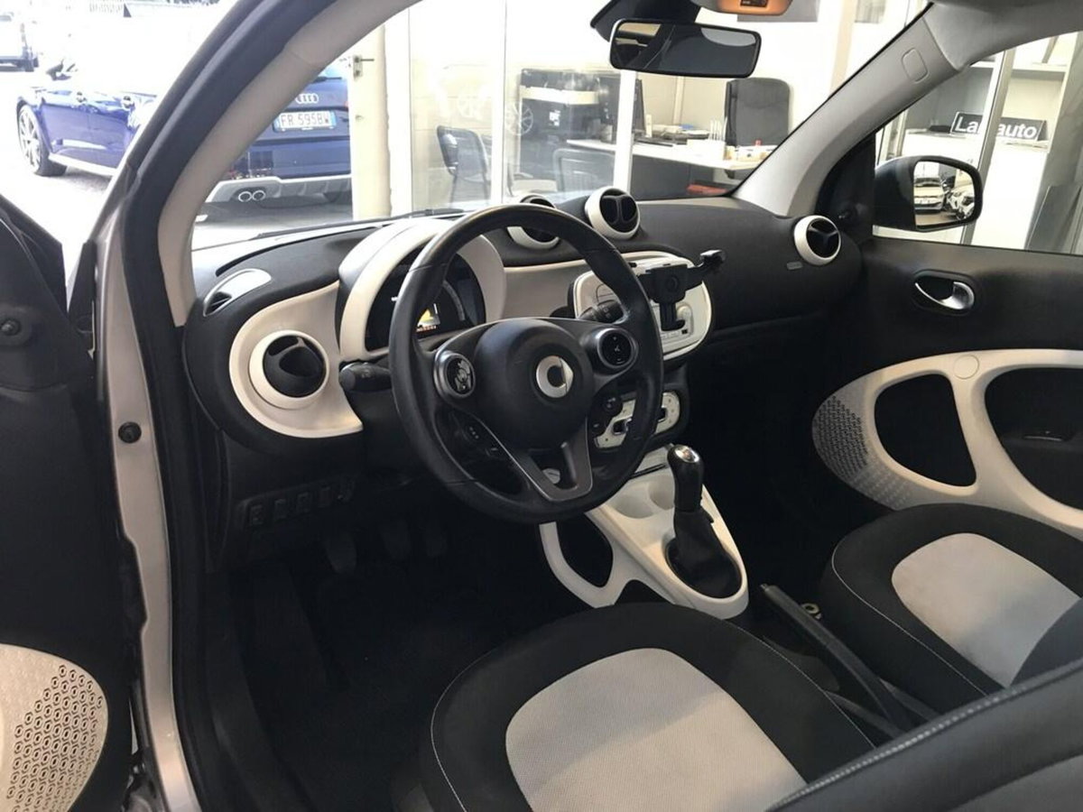 smart Fortwo 70 1.0 Passion (8)