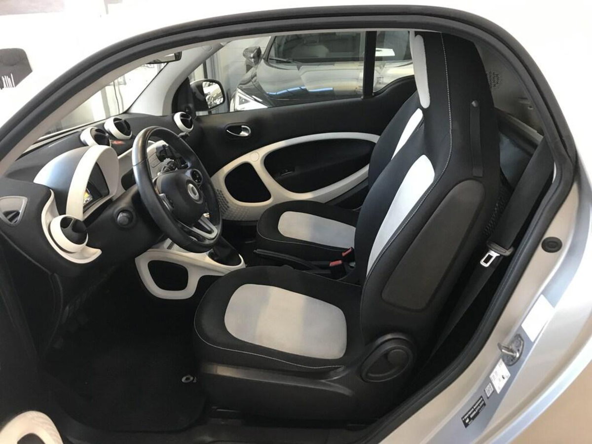 smart Fortwo 70 1.0 Passion (9)