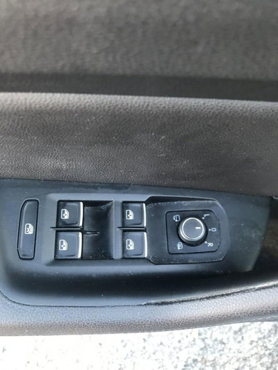 Volkswagen Passat Variant 2.0 TDI DSG Executive BlueMotion Tech. (14)