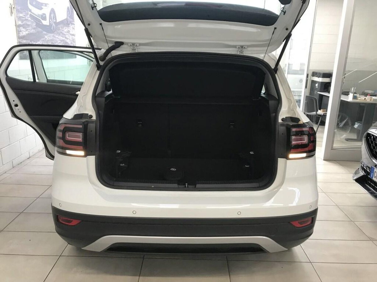 Volkswagen T-Cross 1.0 TSI Style BMT (11)