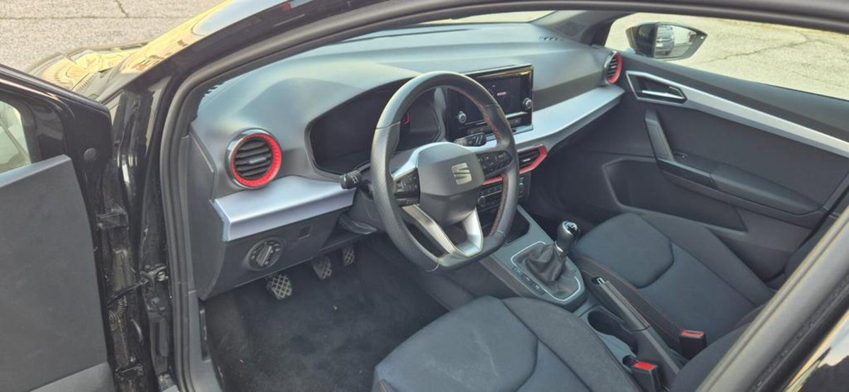 SEAT Ibiza 1.0 ecotsi FR 95cv (8)