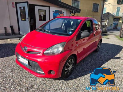 Toyota Aygo 1.0 12V VVT-i 3 porte Sol Connect Red Edition usata