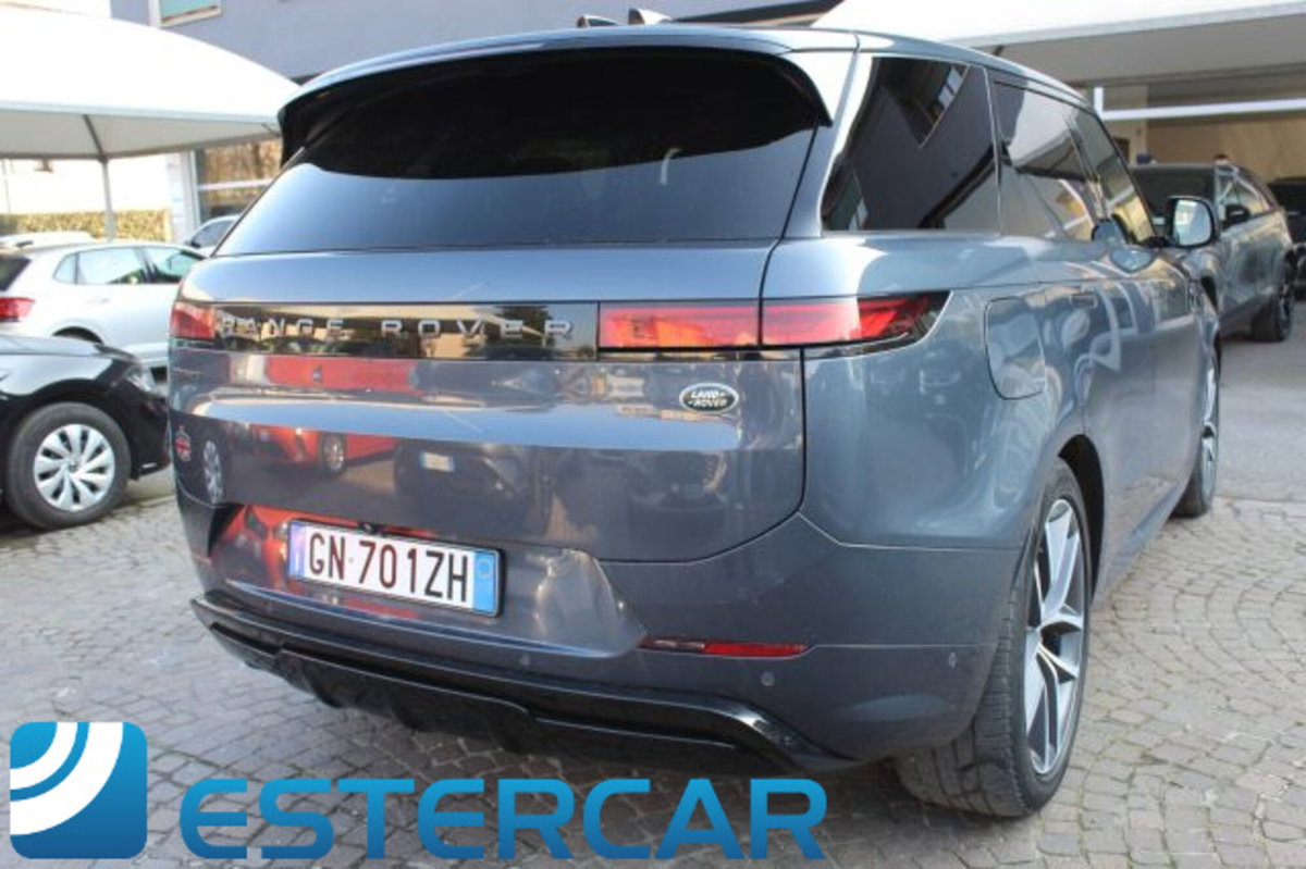 Land Rover Range Rover Sport 3.0D l6 300 CV HSE Dynamic Stealth (2)