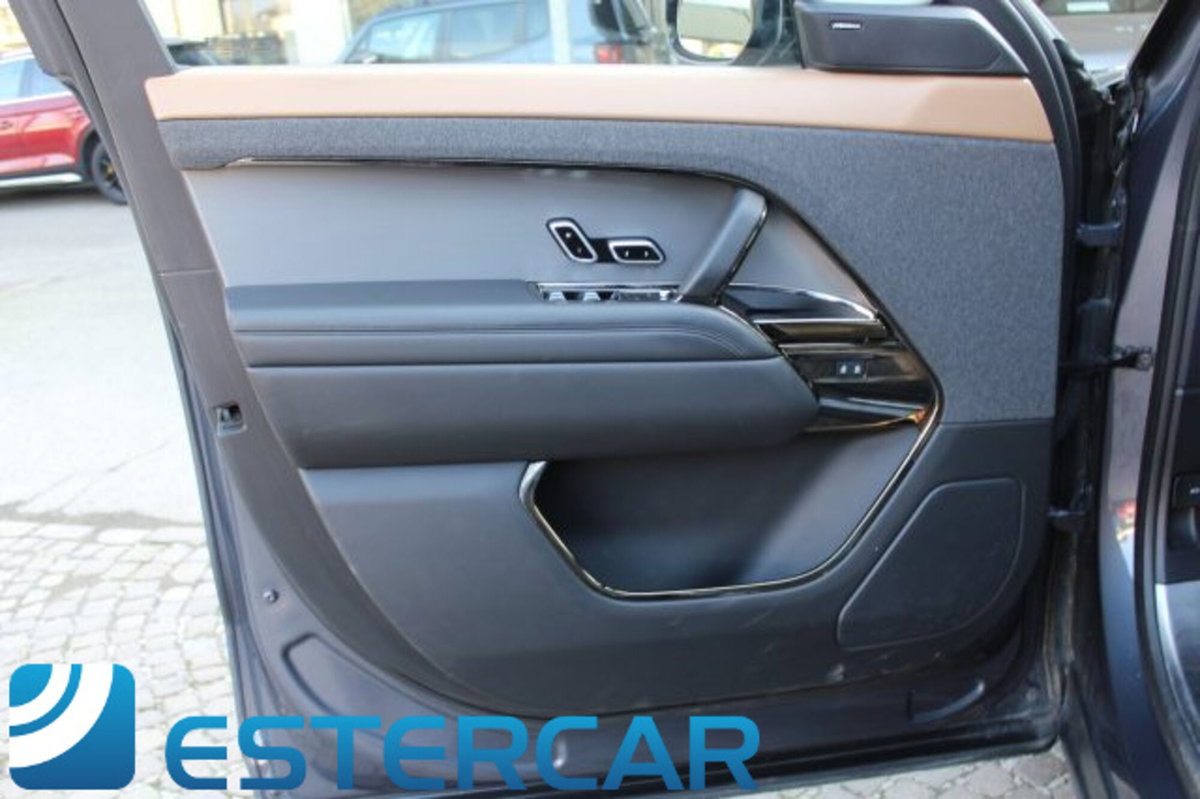Land Rover Range Rover Sport 3.0D l6 300 CV HSE Dynamic Stealth (20)