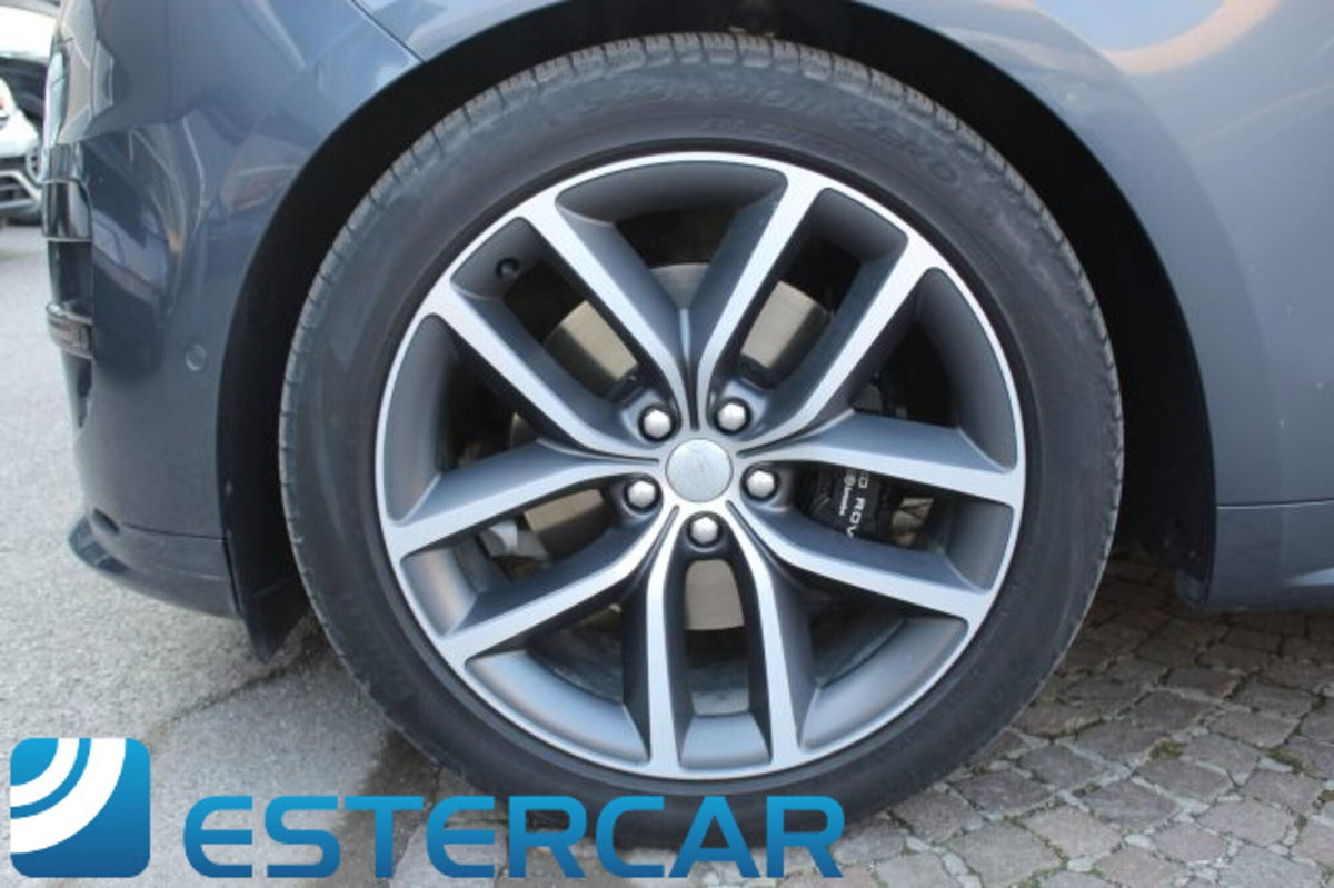 Land Rover Range Rover Sport 3.0D l6 300 CV HSE Dynamic Stealth (9)