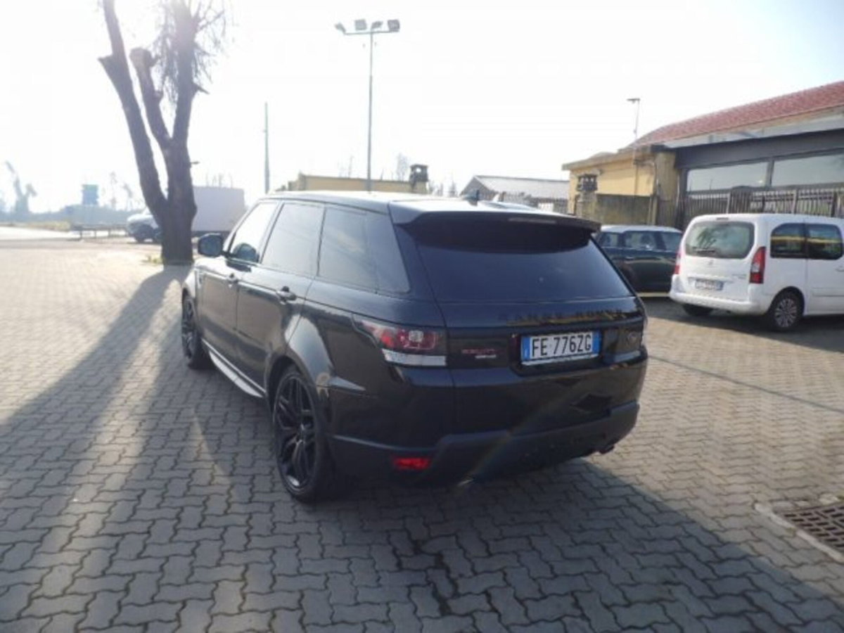 Land Rover Range Rover Sport 3.0 SDV6 HSE (7)