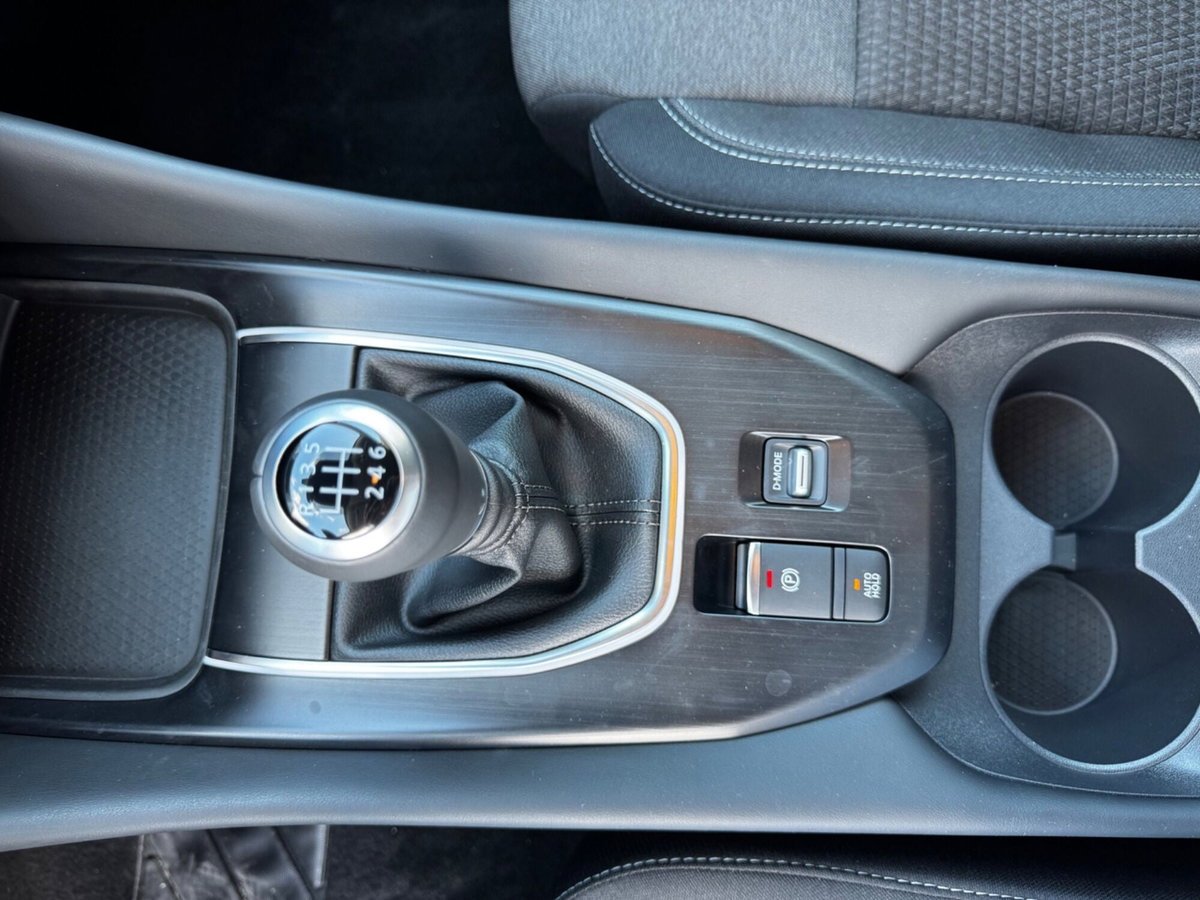 Nissan Qashqai 1.3 mhev N-Connecta 2wd 158cv (15)