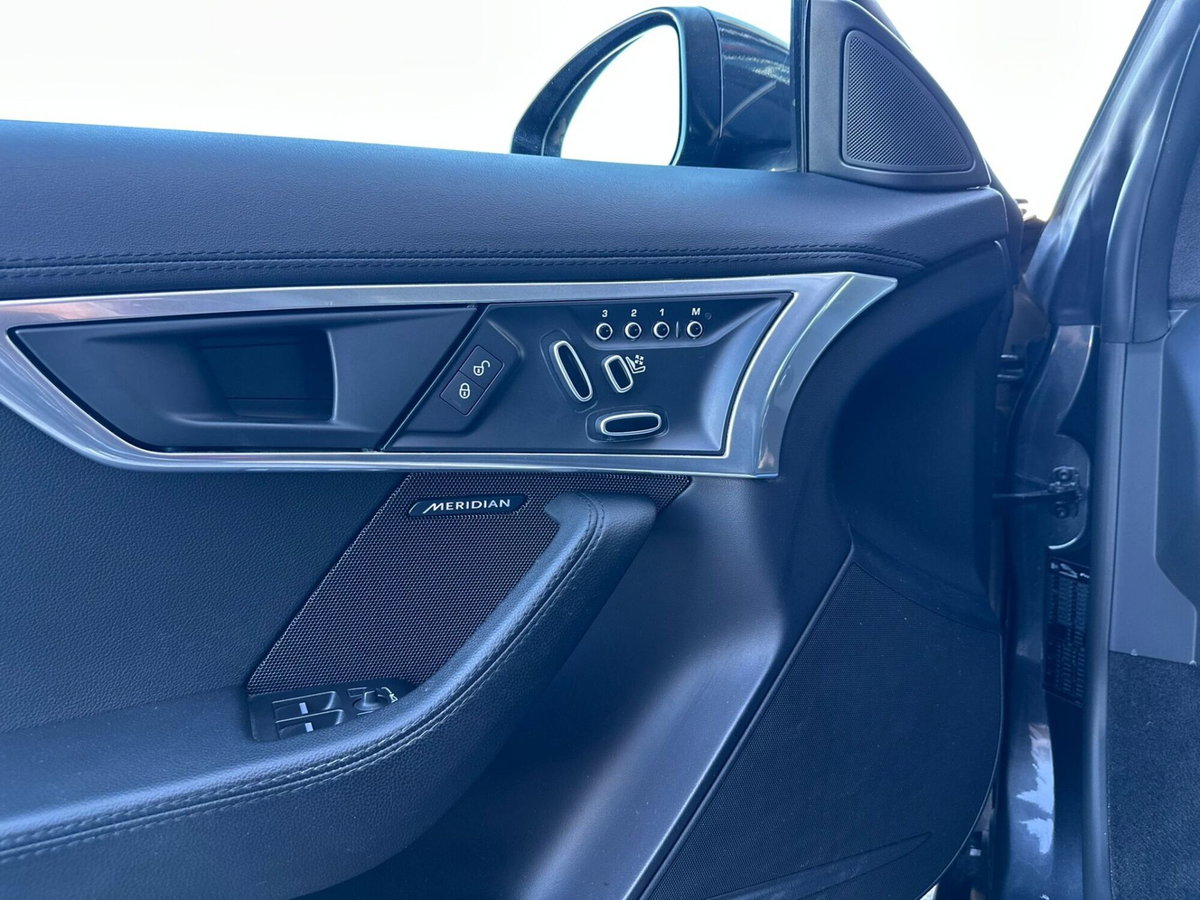 Jaguar F-Type Coupé 3.0 V6 aut. Coupé (6)