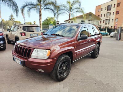 Jeep Grand Cherokee 4.7 V8 cat Limited usata