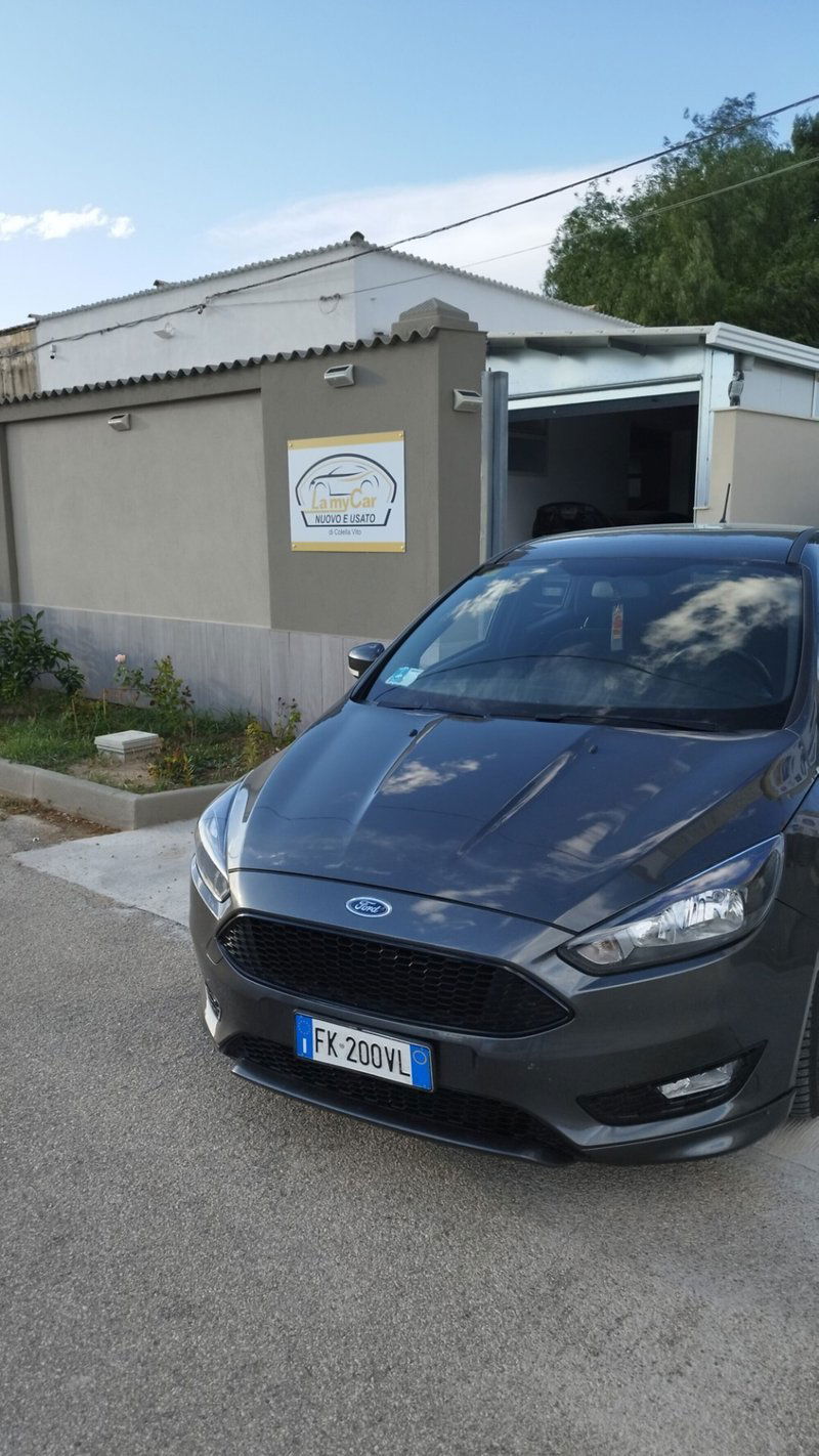 Ford Focus 1.5 TDCi 120 CV Start&Stop Powershift ST Line