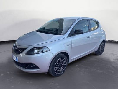 Lancia Ypsilon 1.0 FireFly 5 porte S&S Hybrid Gold Plus usata