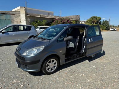 Peugeot 1007 1.4 HDi Freddy usata