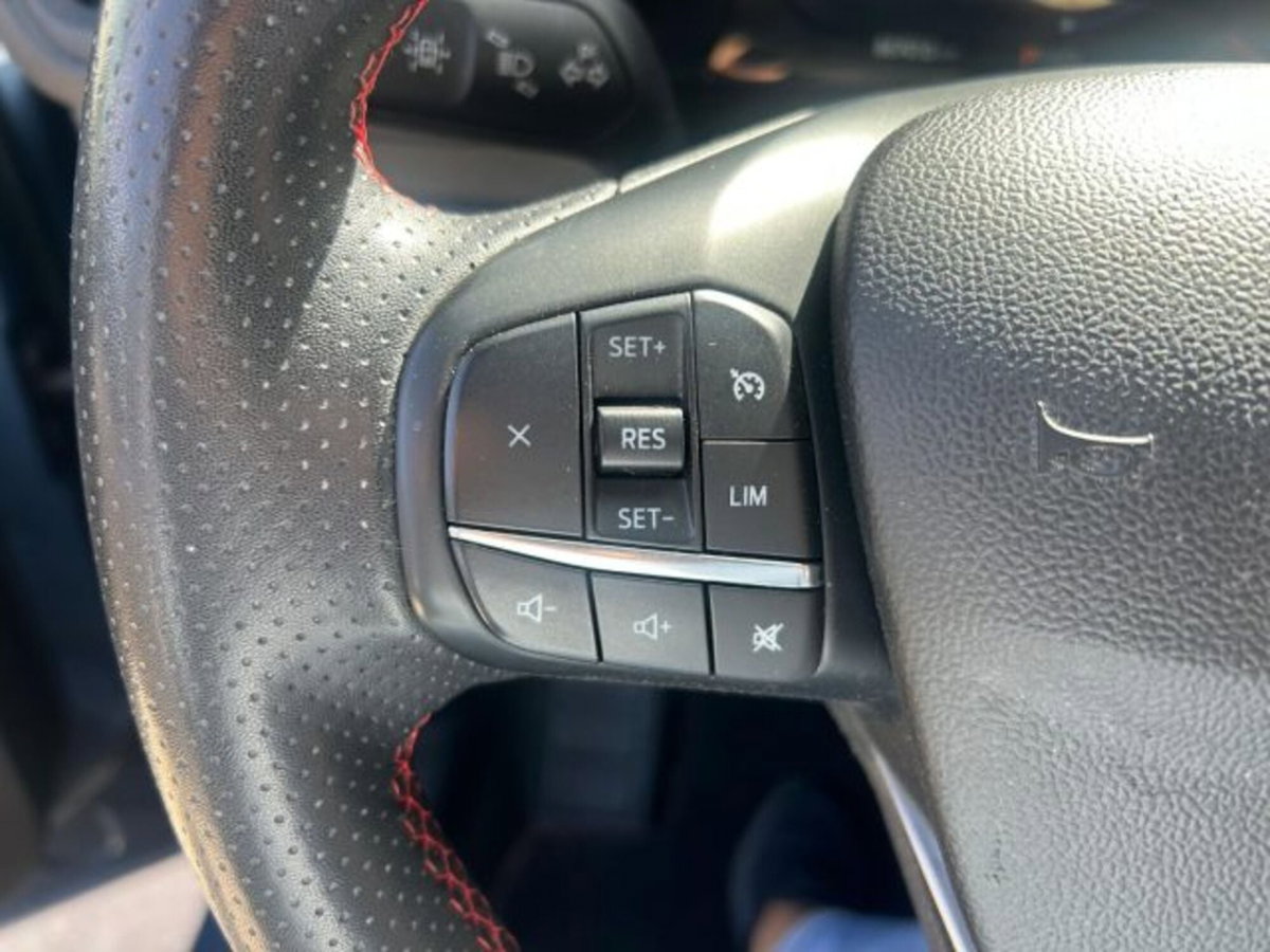 Ford Kuga 2.5 Full Hybrid 190 CV CVT 2WD ST-Line Design (13)
