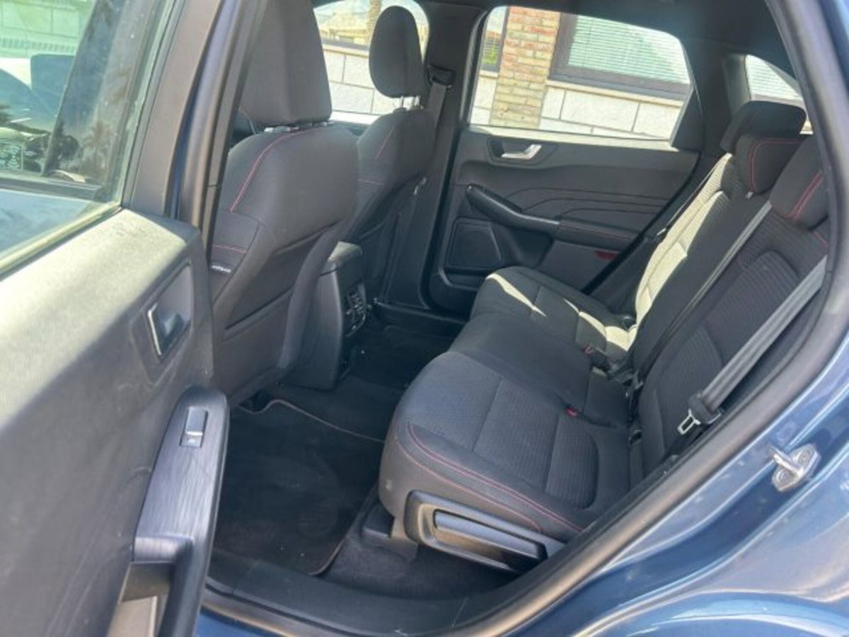 Ford Kuga 2.5 Full Hybrid 190 CV CVT 2WD ST-Line Design (7)