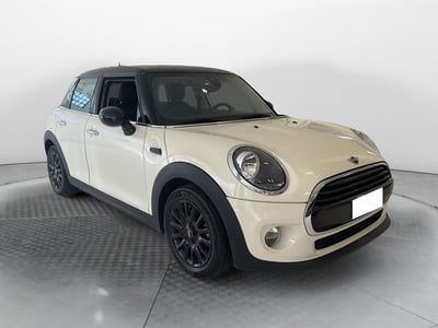 MINI Mini 1.5 Cooper D Business 5 porte usata