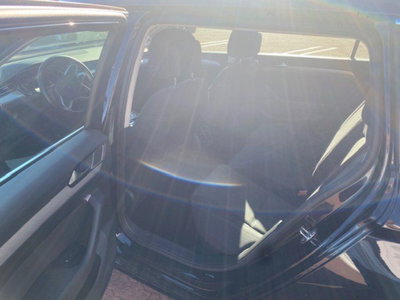 Volkswagen Passat Variant 2.0 TDI SCR 122 CV EVO DSG Business (12)