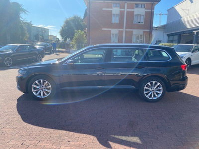 Volkswagen Passat Variant 2.0 TDI SCR 122 CV EVO DSG Business (3)