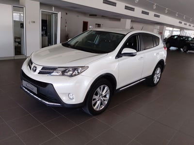 Toyota Rav4 D-4D 2WD Style White Ed. usata