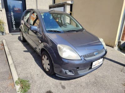 Ford Fiesta 1.2 16V 5p. Titanium usata