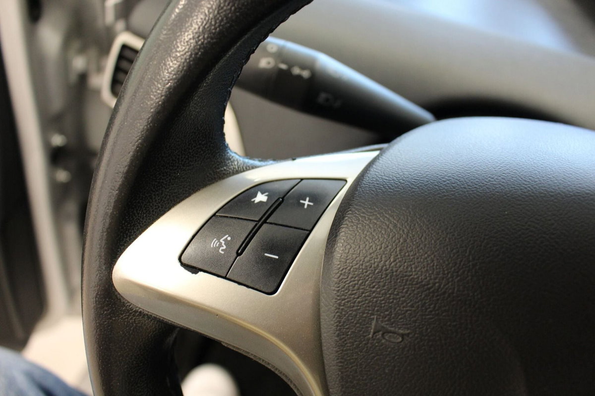 Lancia Ypsilon 1.0 FireFly 5 porte S&S Hybrid Ecochic Gold (16)