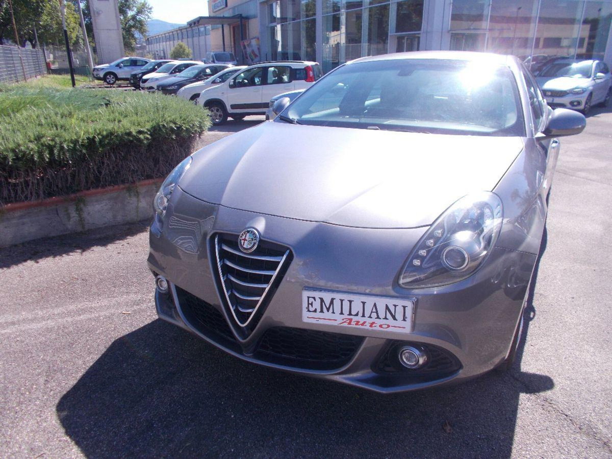 Alfa Romeo Giulietta 1.4 Turbo Giulietta Gpl 120cv (3)