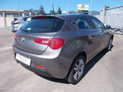 Alfa Romeo Giulietta 1.4 Turbo Giulietta Gpl 120cv (6)
