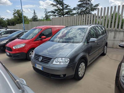 Volkswagen Touran TDI 101CV Highline usata