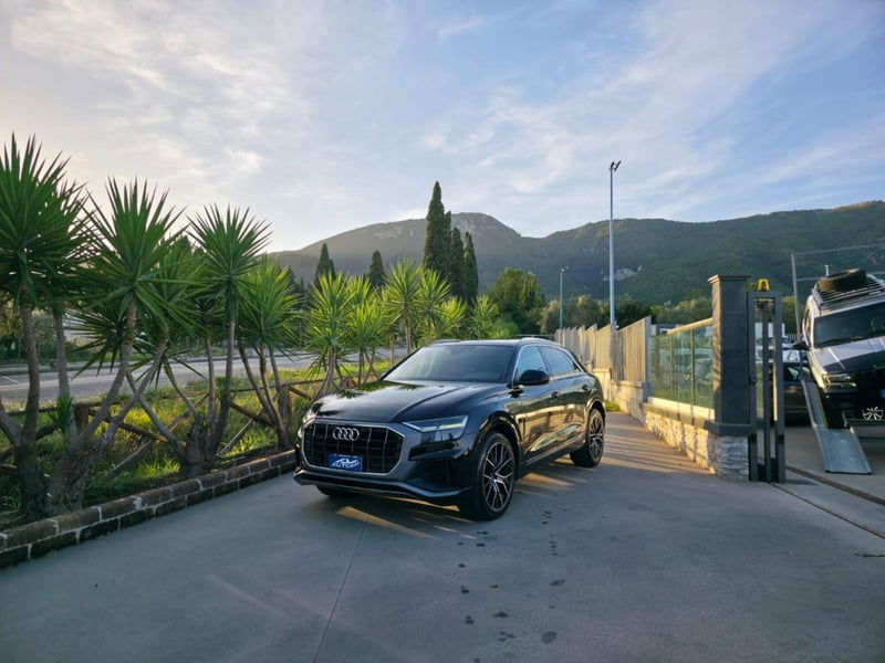 Audi Q8 Q8 50 TDI 286 CV quattro tiptronic Sport