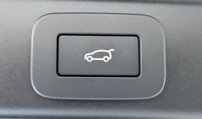 Land Rover Range Rover Sport 4.4 V8 HSE (10)
