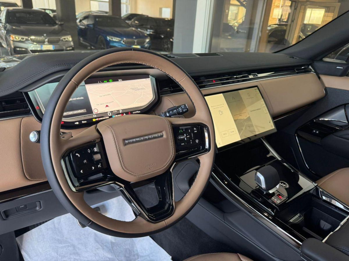 Land Rover Range Rover Sport 4.4 V8 HSE (14)