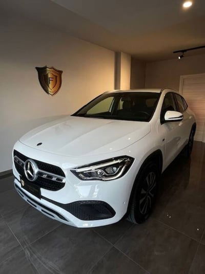 Mercedes-Benz GLA SUV 250 e phev Business Extra auto usata