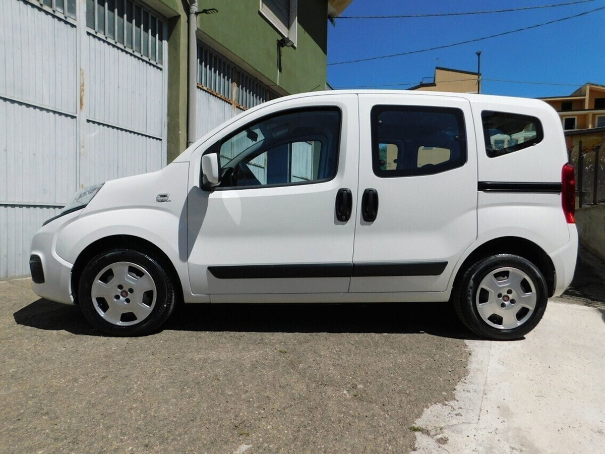 Fiat Qubo 1.3 MJT 95 CV Lounge (9)
