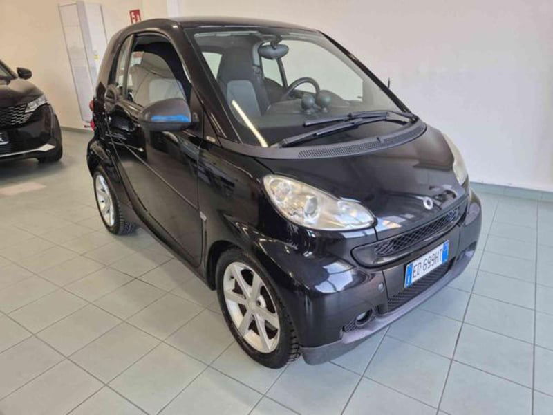 smart Fortwo 1000 52 kW MHD coupé passion