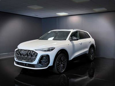 Audi Q5 40 2.0 tdi mhev 12V S line quattro s-tronic nuova