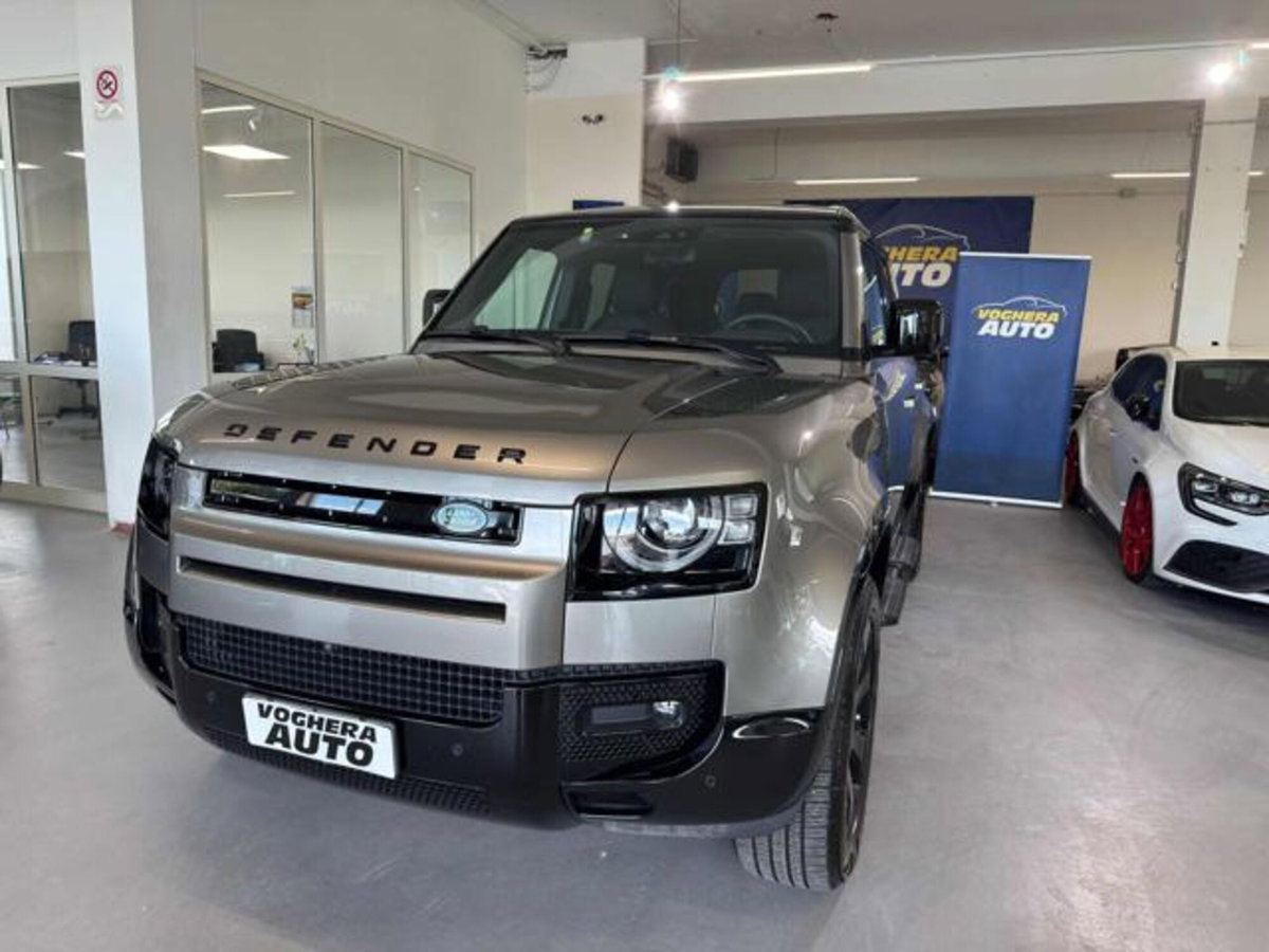 Land Rover Defender 110 3.0d i6 mhev X-Dynamic SE awd 200cv auto (2)