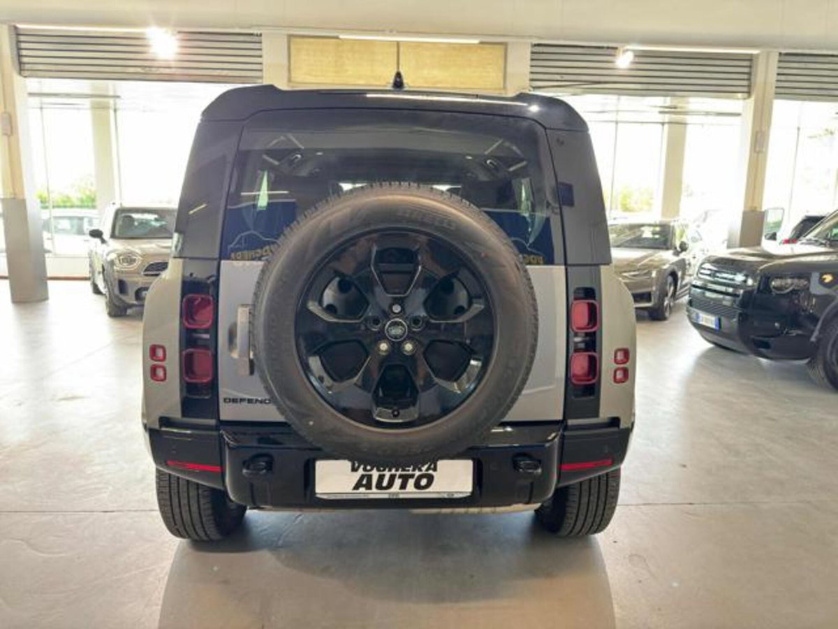 Land Rover Defender 110 3.0d i6 mhev X-Dynamic SE awd 200cv auto (4)