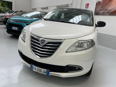 Lancia Ypsilon 0.9 TwinAir 85 CV 5 porte S&S Gold usata