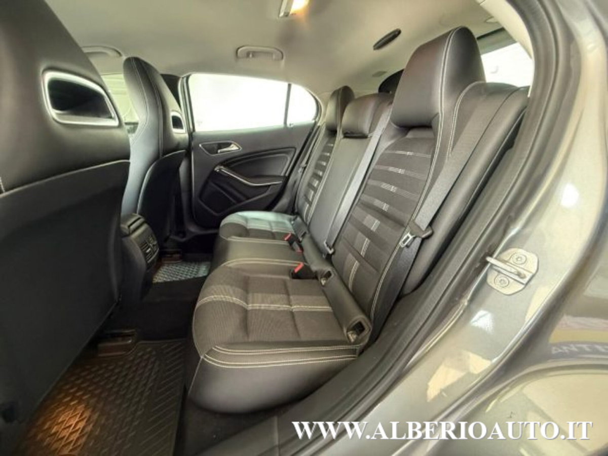 Mercedes-Benz GLA SUV 200 d Automatic Executive (10)