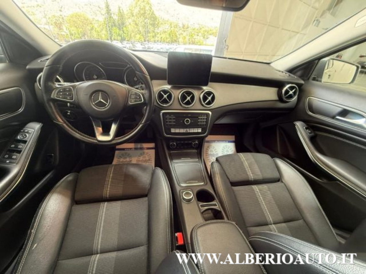 Mercedes-Benz GLA SUV 200 d Automatic Executive (12)