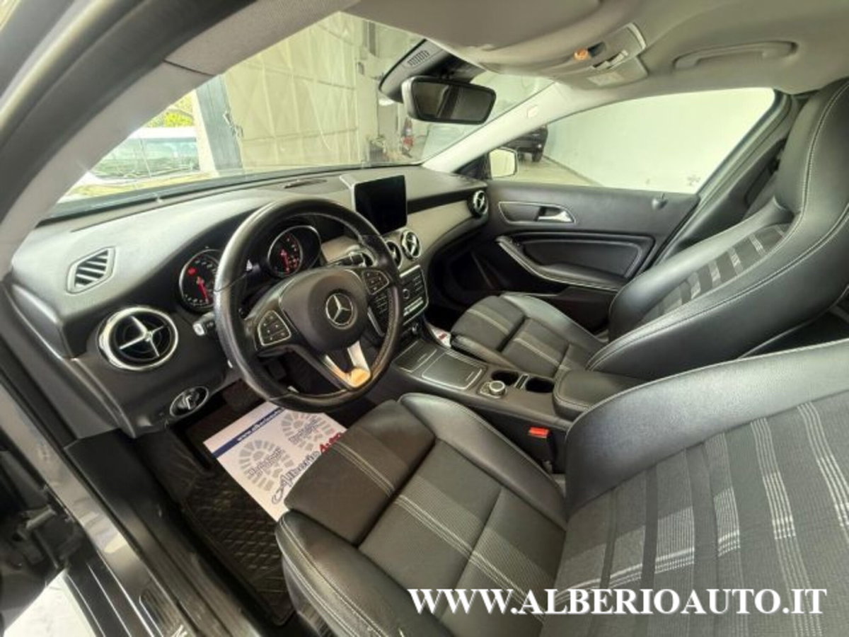 Mercedes-Benz GLA SUV 200 d Automatic Executive (13)
