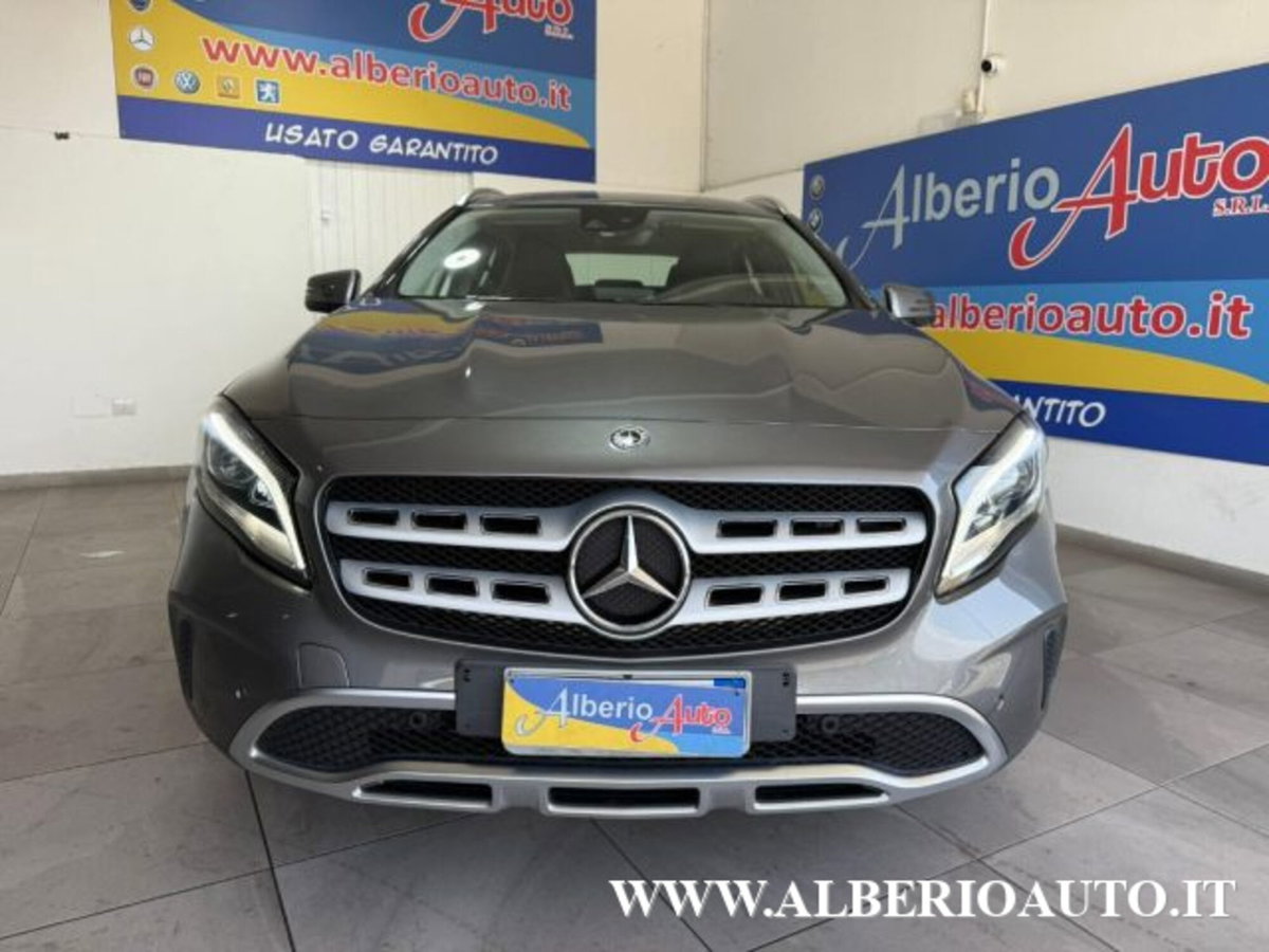 Mercedes-Benz GLA SUV 200 d Automatic Executive (2)