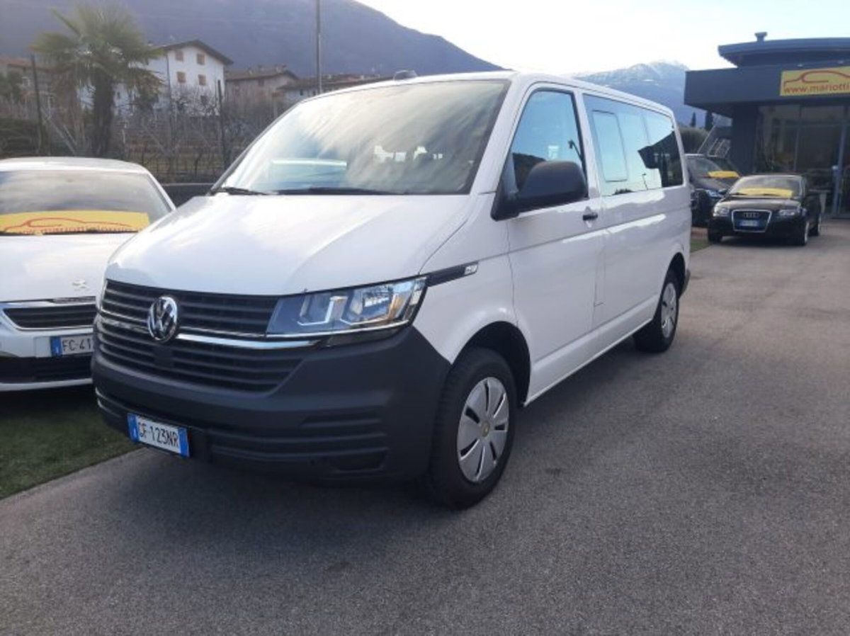 Volkswagen Veicoli Commerciali T6.1 Transporter 28 2.0 tdi 110cv kombi Business p.l.