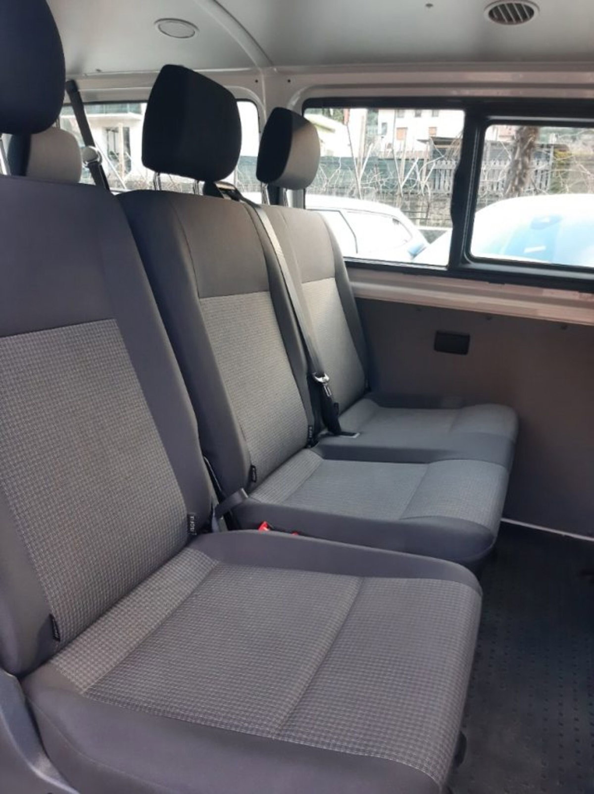 Volkswagen Veicoli Commerciali T6.1 Transporter 28 2.0 tdi 110cv kombi Business p.l. (20)