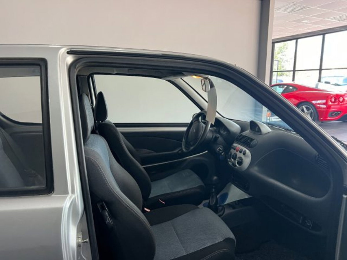 Fiat Seicento 1.1i cat Sporting (10)
