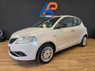 Lancia Ypsilon 1.2 69 CV 5 porte GPL Ecochic Gold usata