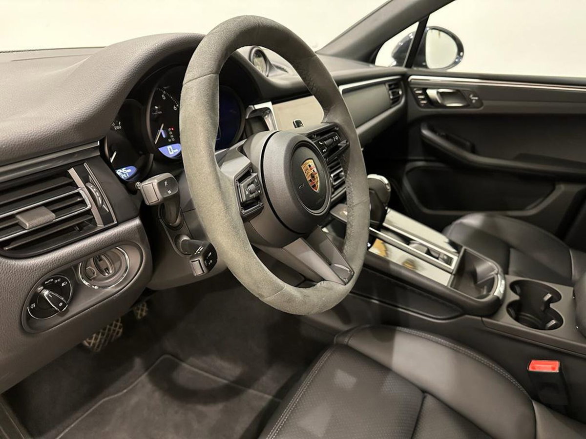 Porsche Macan 2.0 265cv pdk (16)