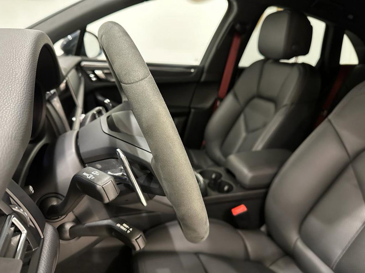 Porsche Macan 2.0 265cv pdk (19)
